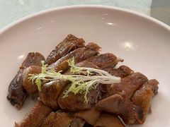 -龙悦湾酒家·八阵鱼生·渔人码头店