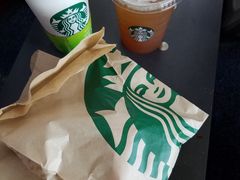 -星巴克(香港国际机场44号闸店)