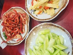 -金杨拉面王小吃面馆·牛三宝面·红烧牛肉粉