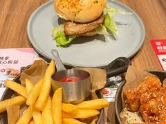 -必胜客(城西银泰店)