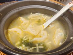 -馋三尺蟹粉小笼(人民广场店)