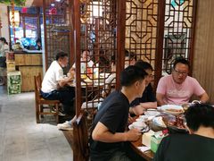 大堂-雪乡阁东北农家菜(颛桥约好休闲街店)