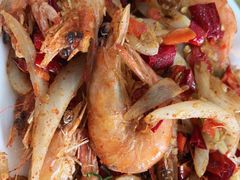 -覃记海鲜美食餐厅