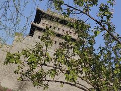 -城墙带状公园-大同古城墙广场停车场