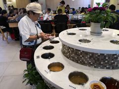 -咕叽咕叽自助烤肉小火锅(茂业清扬店)