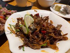 -隔壁老王·家常云南菜(花巷店)