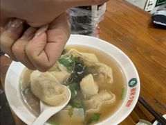 -老天桥酱肉烧饼夹肘子(天桥店)