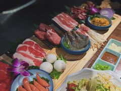 -明洞阿姨·韩式酱蟹烤肉·创意料理(三元桥店)