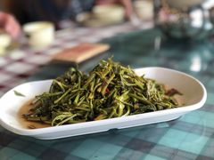 -乡村小榭饭店