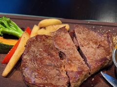 -伯顿西餐厅(厚街香榭丽店)