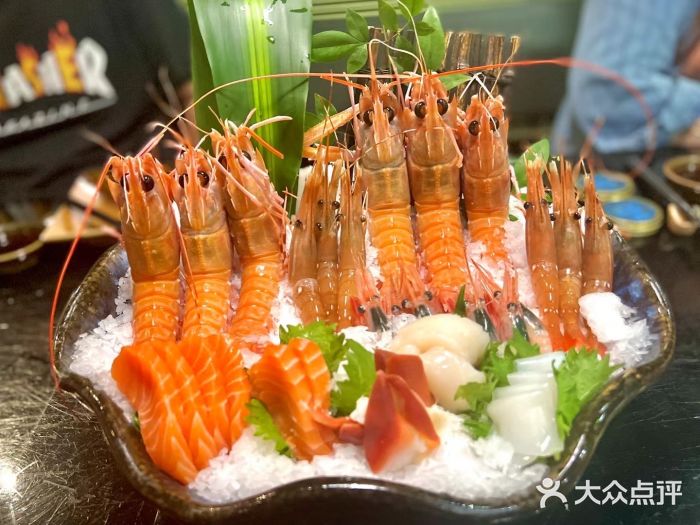 万岛日本料理铁板烧(静安店)图片