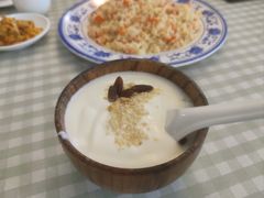 -汗腾格里·风味餐厅(新疆驻京办店)