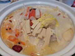 -三人行骨头王火锅(长寿店)