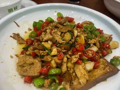 -湖南人家湘菜馆(镇江路店)