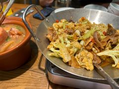 -黄泥岗·地道湖北菜(奥特莱斯店)