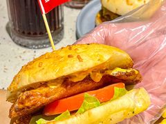 -必胜客(WOW西丽店)