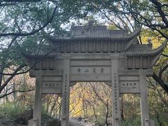 -灵岩山风景区