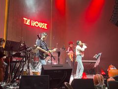-TZ House音乐现场(来福士中心店)