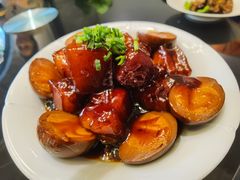 红烧肉烧蛋-HOMES上海本帮菜(襄阳公园店)