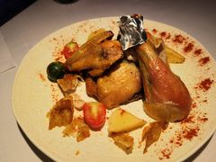 -春树下·树屋花房西餐厅(罍街AS1980店)