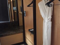 -青岛海尔洲际酒店