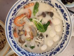 极品鱼头皇-山外山菜馆(玉泉路店)