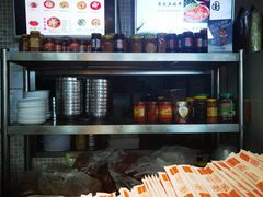 -红鼻子桂林米粉(金唐新光界店)