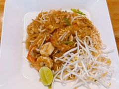 -两兄弟Song Pee Nong(2号店)
