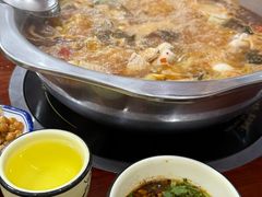 -大理.老字号渝记酸萝卜乌鱼(古城总店)