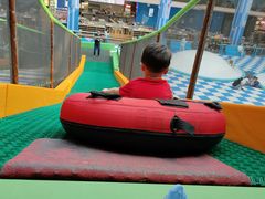 -蒙特利亲子乐园