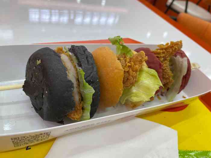 麦兹德德式经典手工汉堡(环球金融广场店)-"都处于一个一般的水平