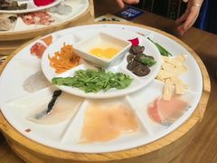 -芸南道·过桥米线(昆明老街旗舰店)