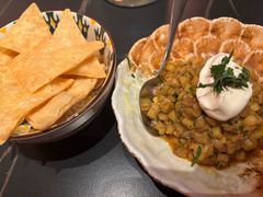 自制茄子酱配小脆饼-阿里家·新疆烤肉酒場