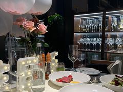 店内布置-MONICH牛排融合餐厅(和义大道购物中心店)