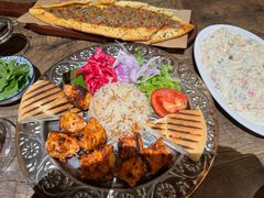 -梅夫娜土耳其餐厅.清真HALAL