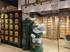 -猫的天空之城概念书店(苏州诚品店)