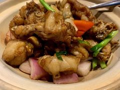 砂锅葱香蛙-南麓·浙里(外滩店)
