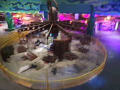 -青岛嘉年华主题乐园