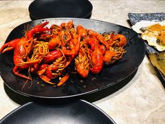 -沪小胖小龙虾(淮海中路旗舰店)