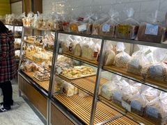 面包甜点陈列柜-苹果花园(昌里东路店)