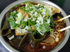 -薛记襄阳香辣牛肉面(平安路店)