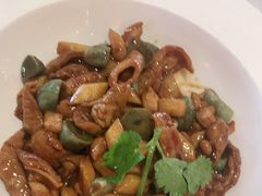 腊八蒜烧肥肠-大碗居·烤鸭·鱼头泡饼(天坛东门店)