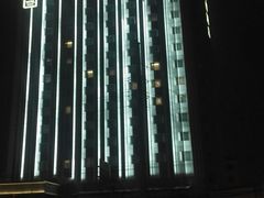 -和颐至尊酒店(上海徐家汇桂林公园地铁站店)