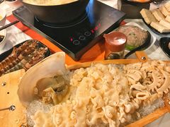 -鲜入围煮花胶鸡海鲜火锅