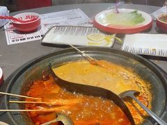-生活如沸·顺德水牛奶火锅(大学路店)