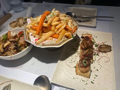 -春树下·树屋花房西餐厅(罍街AS1980店)