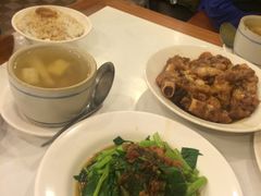 -阿水狮猪脚大王(台中公园店)
