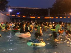 -欢乐水魔方水世界