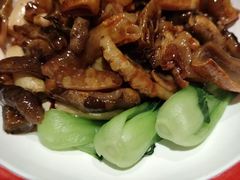 -赶海部落海鲜城(海阳路店)