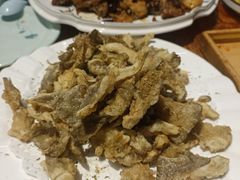 炸蘑菇-满堂春特色餐馆